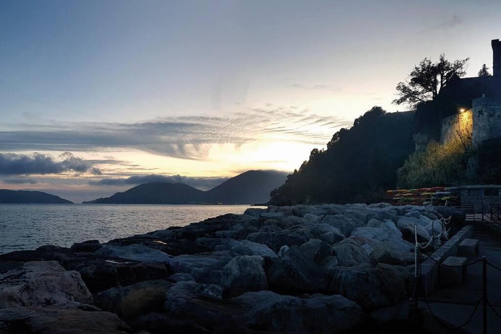 La Casa Di Anita - Golfo Dei Poeti Apartment San Terenzo Bagian luar foto
